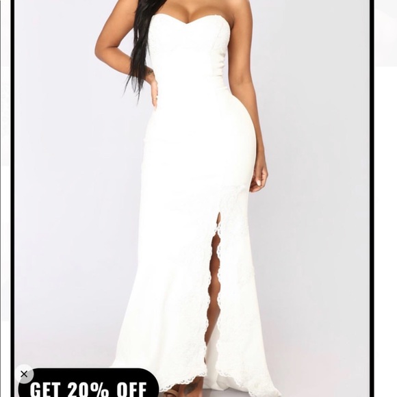 White Dress - Picture 1 of 2